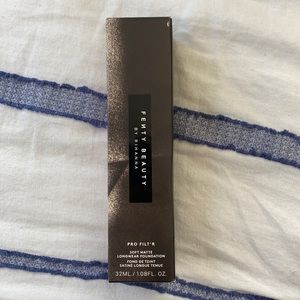 Fenty Beauty Pro Filt'r Soft Matte foundation